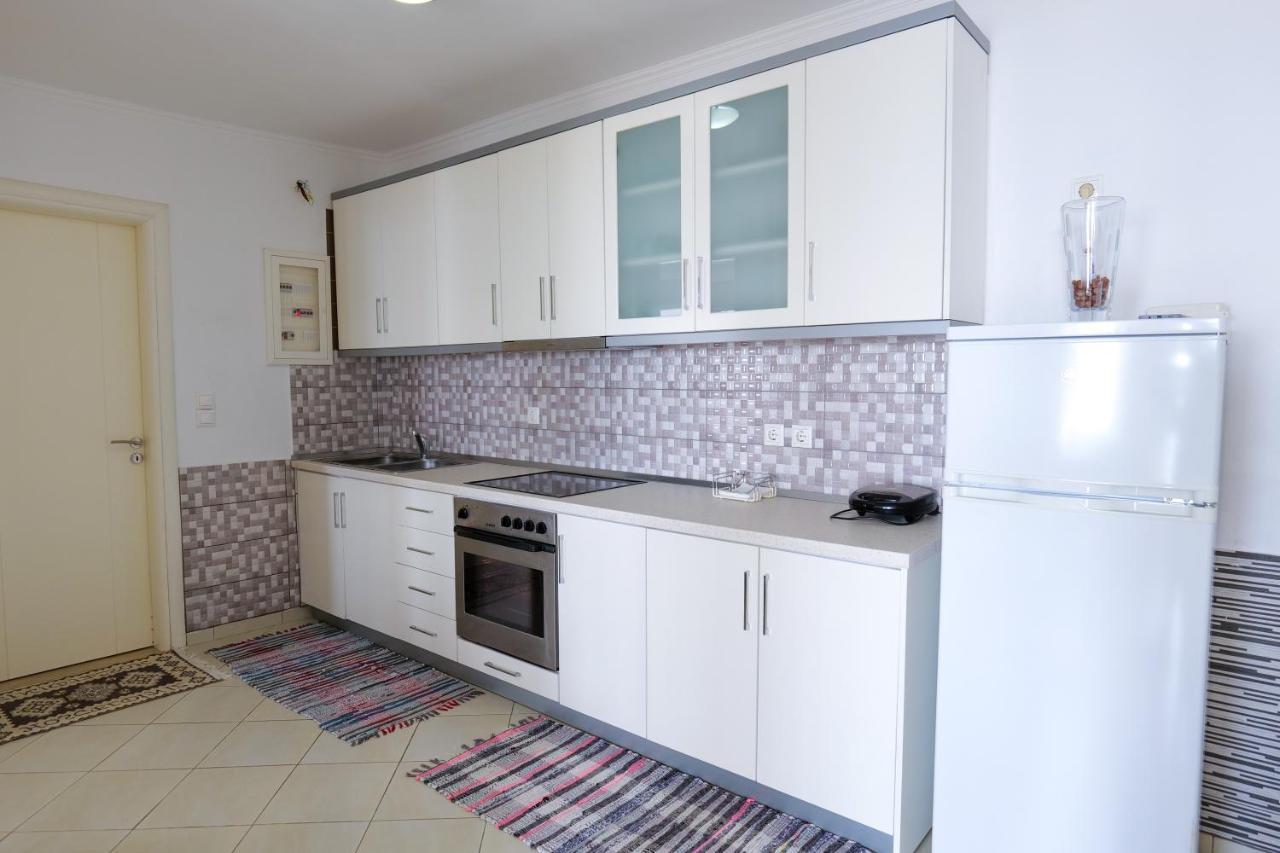 Duka'S House 호텔 Lukovë 외부 사진
